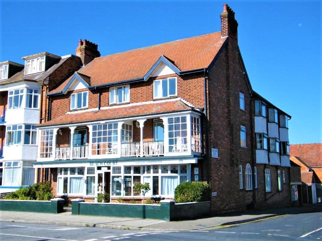 Beach Court Holiday Apartments Skegness Luaran gambar