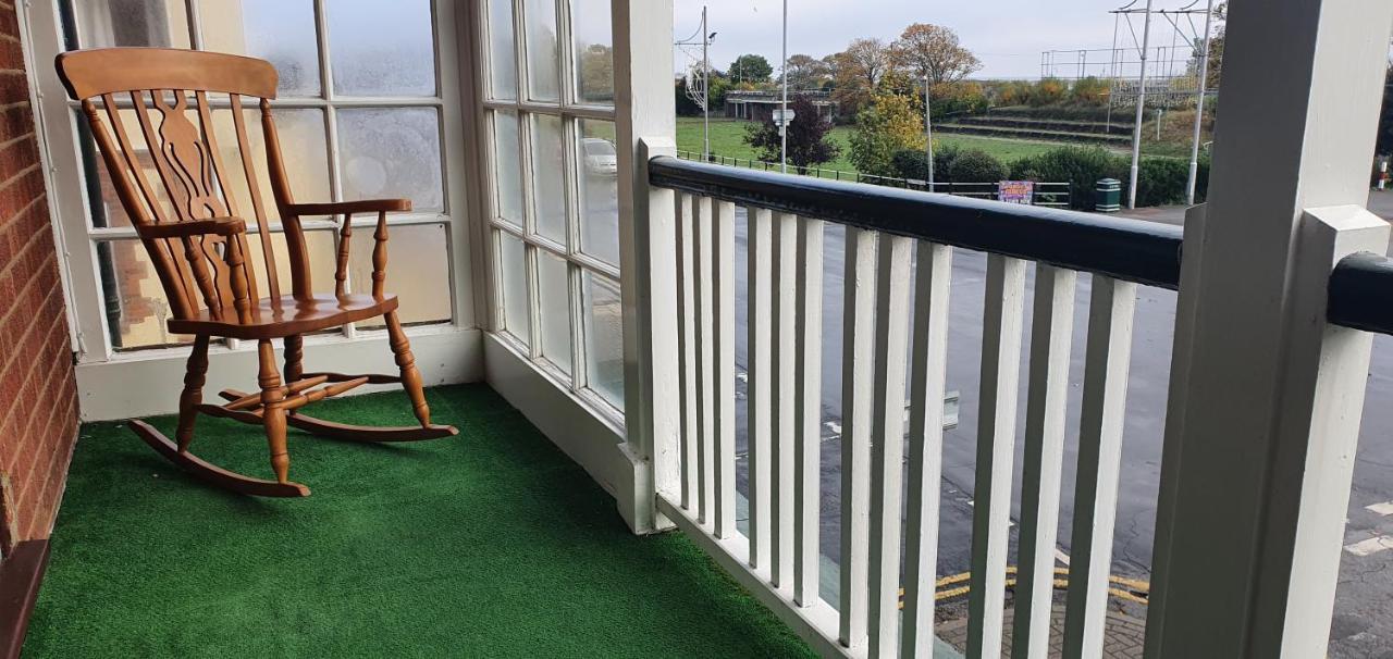 Beach Court Holiday Apartments Skegness Luaran gambar