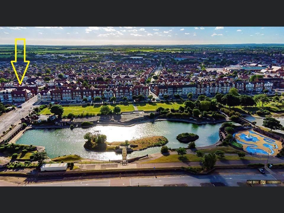 Beach Court Holiday Apartments Skegness Luaran gambar
