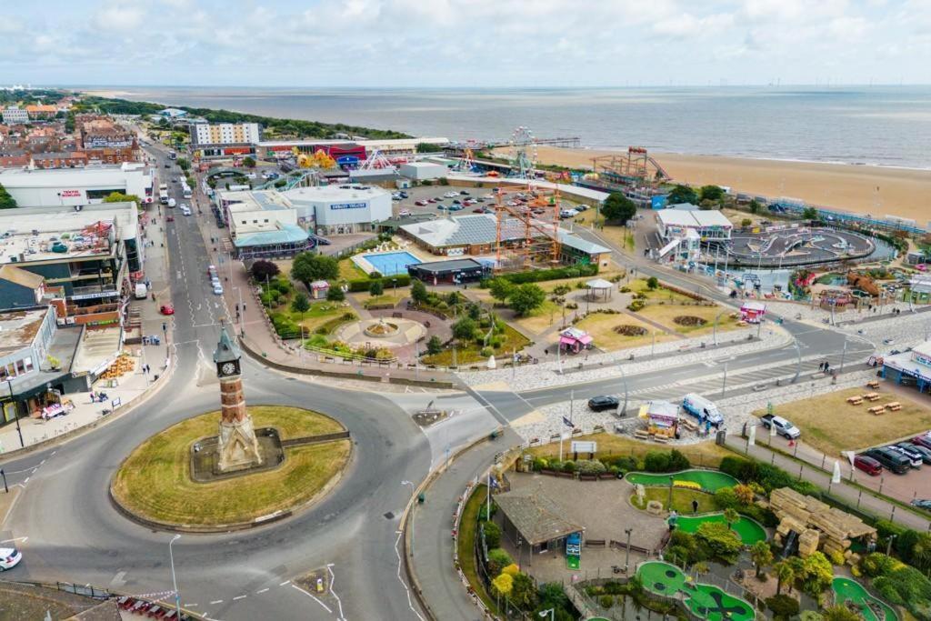 Beach Court Holiday Apartments Skegness Luaran gambar